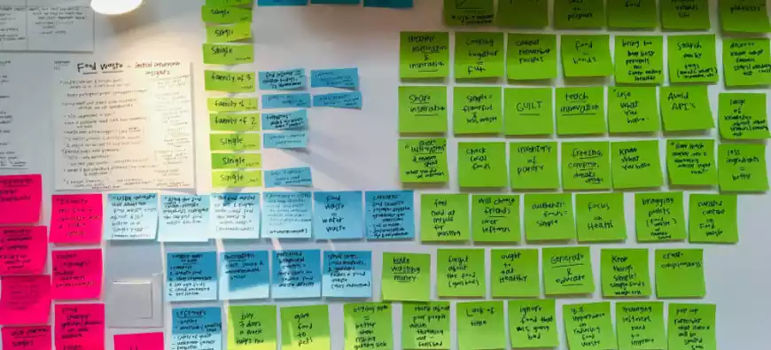 مدارک در دسترس و مقرون به صرفه UX